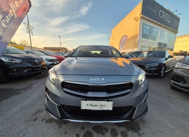 
								Kia XCEED HIGH TECH completo									