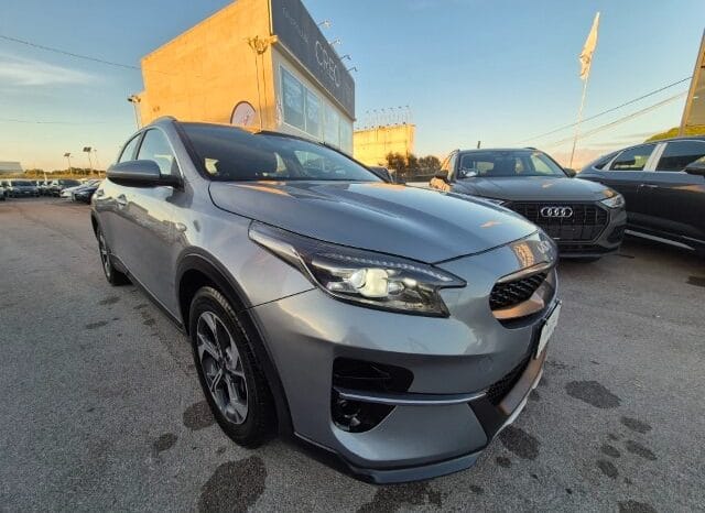 
								Kia XCEED HIGH TECH completo									
