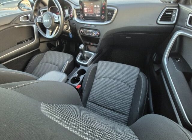 
								Kia XCEED HIGH TECH completo									