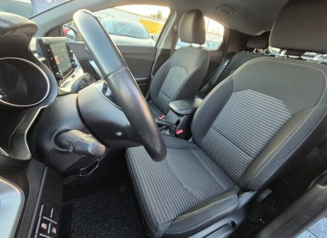 
								Kia XCEED HIGH TECH completo									