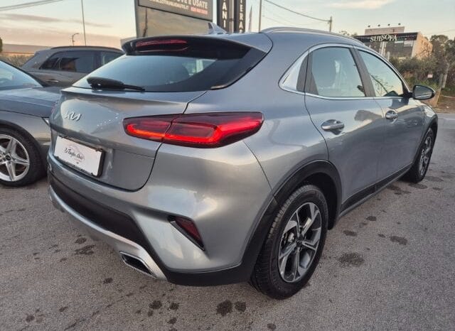 
								Kia XCEED HIGH TECH completo									