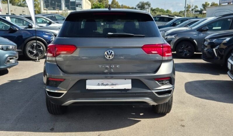 
								Volkswagen T-ROC DSG BUSINESS completo									