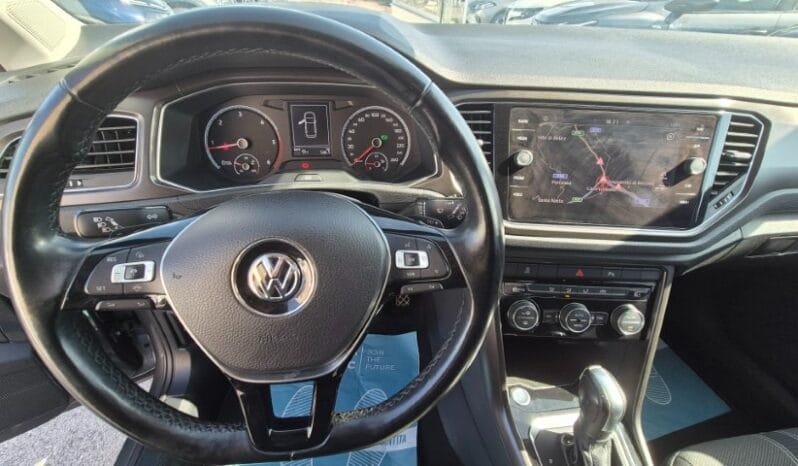 
								Volkswagen T-ROC DSG BUSINESS completo									