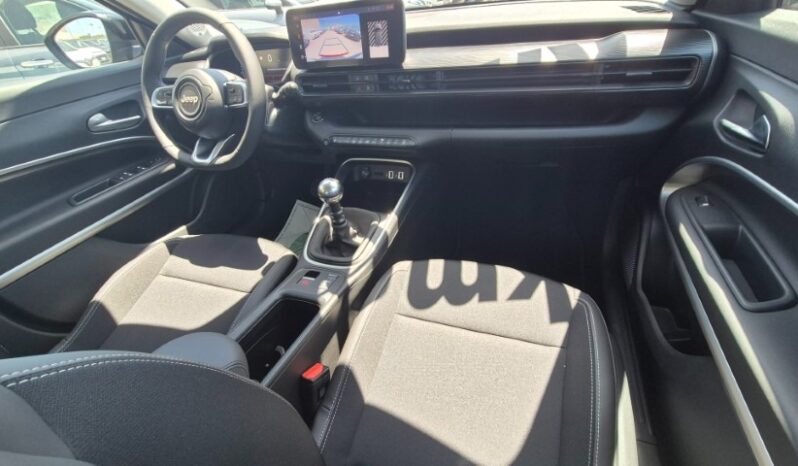 
								Jeep AVENGER ALTITUDE PACK (WINTER – INFOTAINMENT E CONVENIENCE) completo									