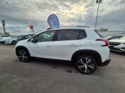 
										Peugeot 2008 ALLURE (GRIP CONTROL) completo									