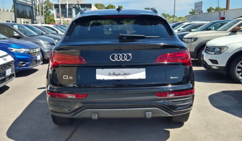 
								Audi Q5 SPB 40 TDI QUATTRO S-TRONIC BUSINESS ADV. completo									