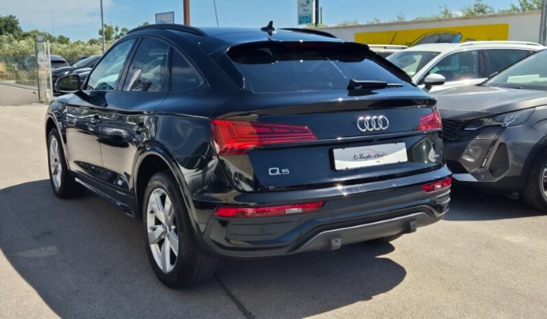 
								Audi Q5 SPB 40 TDI QUATTRO S-TRONIC BUSINESS ADV. completo									