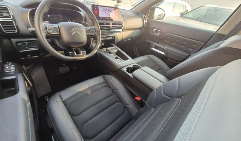 
								Citroen C5 AIRCROSS EAT8 MAX B-COLOR completo									