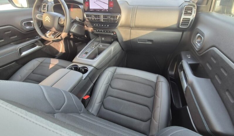 
								Citroen C5 AIRCROSS EAT8 MAX B-COLOR completo									