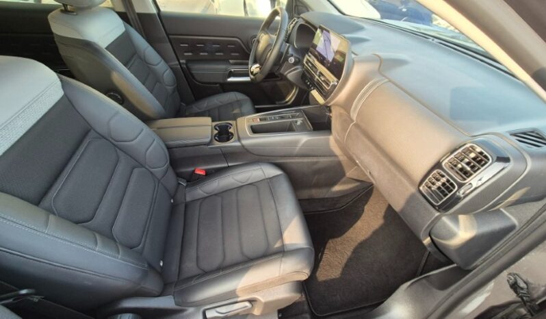 
								Citroen C5 AIRCROSS EAT8 MAX B-COLOR completo									