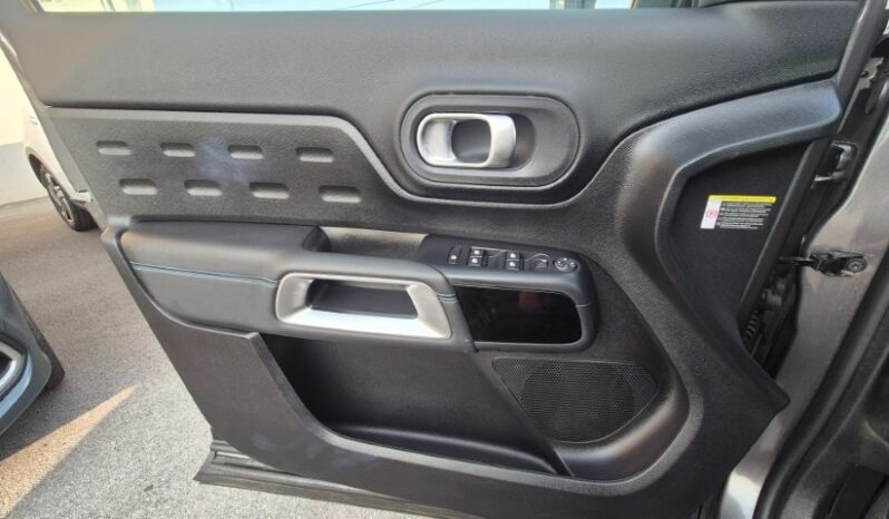 
								Citroen C5 AIRCROSS EAT8 MAX B-COLOR completo									
