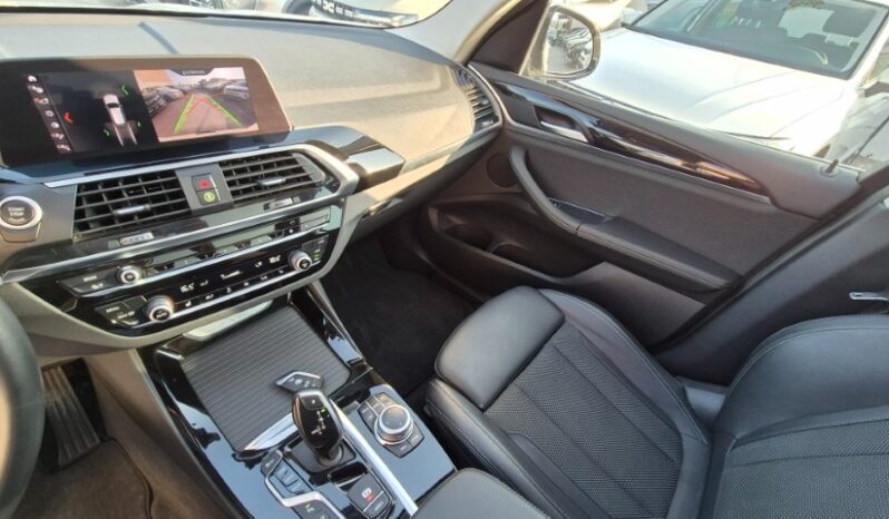 
								BMW X3 XDRIVE 20D X-LINE (TETTO APRIBILE) completo									