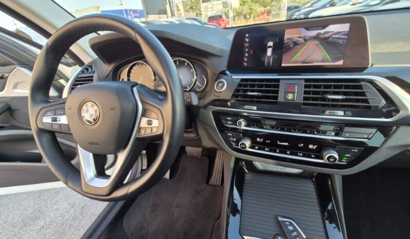 
								BMW X3 XDRIVE 20D X-LINE (TETTO APRIBILE) completo									