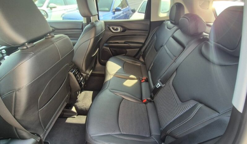 
								Jeep COMPASS LIMITED NEW PARCH PACK completo									