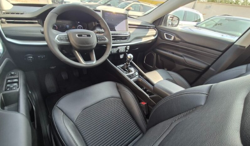 
								Jeep COMPASS LIMITED NEW PARCH PACK completo									
