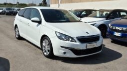 
										Peugeot 308 SW E-HDI BUSINESS completo									