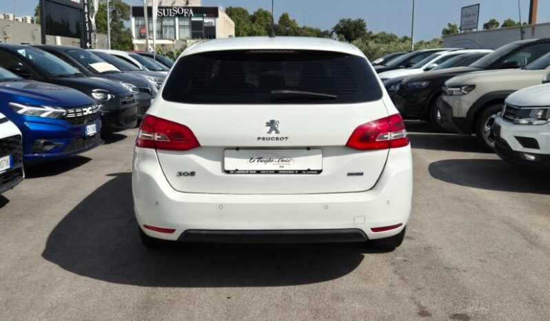 
								Peugeot 308 SW E-HDI BUSINESS completo									