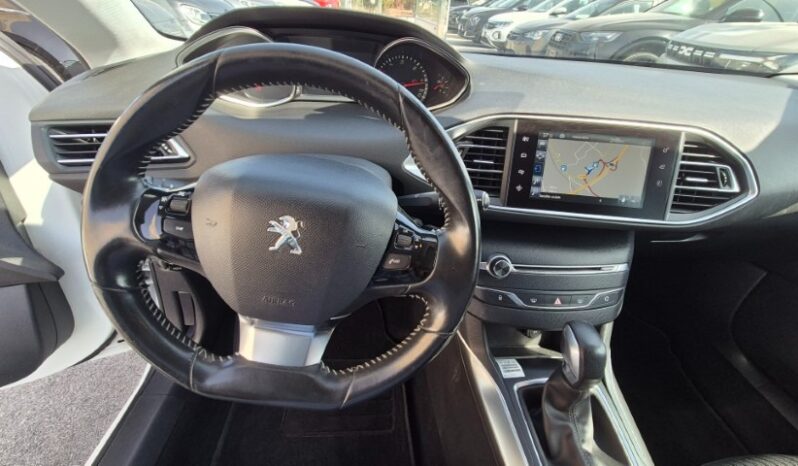 
								Peugeot 308 SW E-HDI BUSINESS completo									