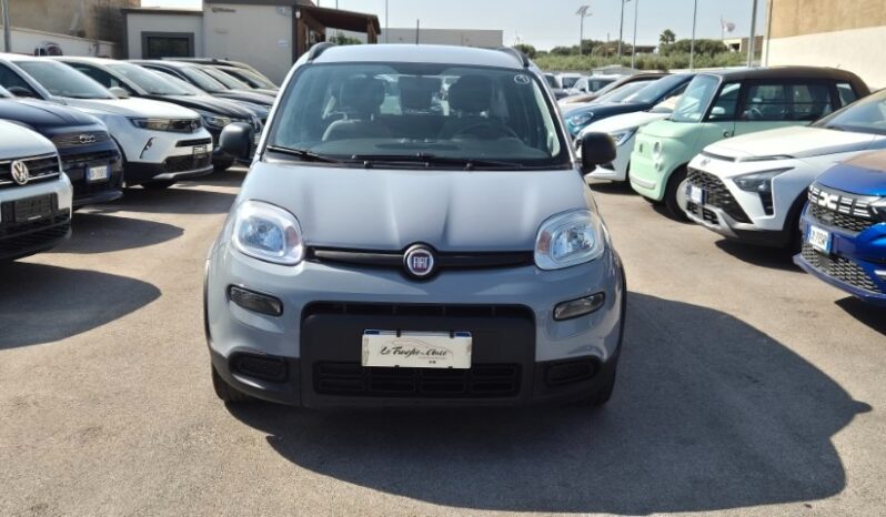 
								Fiat panda HYBRID CITY LIFE completo									
