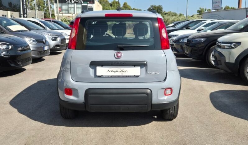 
								Fiat panda HYBRID CITY LIFE completo									