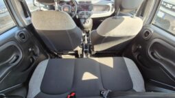 
										Fiat panda HYBRID CITY LIFE completo									