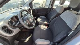 
										Fiat panda HYBRID CITY LIFE completo									