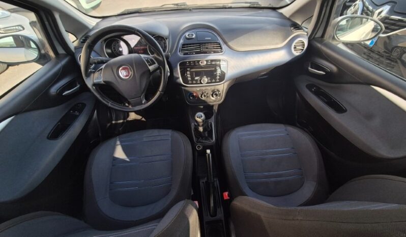 
								Fiat PUNTO EVO DYNAMIC completo									
