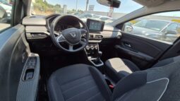 
										Dacia JOGGER 7 POSTI EXETREME LIMITED EDITION completo									