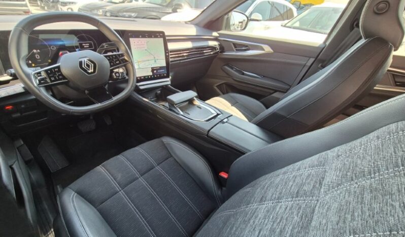
								Renault AUSTRAL MILD HYBRID AUTO TECHNO ESPRIT ALPINE completo									