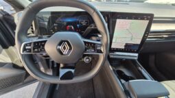 
										Renault AUSTRAL MILD HYBRID AUTO TECHNO ESPRIT ALPINE completo									
