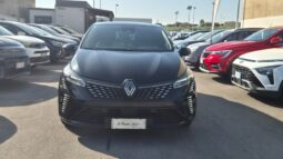 
										Renault CLIO TECHNO completo									