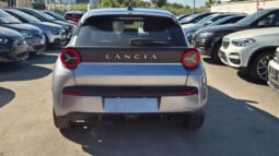 
										NEW LANCIA YPSILON E-DCT HYBRID completo									