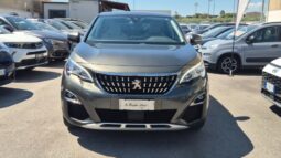 
										Peugeot 3008 EAT8 ALLURE completo									