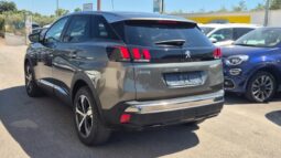 
										Peugeot 3008 EAT8 ALLURE completo									