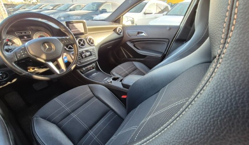 
								Mercedes A180 CDI AUT. PREMIUM completo									