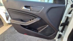 
										Mercedes A180 CDI AUT. PREMIUM completo									
