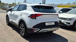 
										Kia SPORTAGE MHEV DCT STYLE 2024 completo									