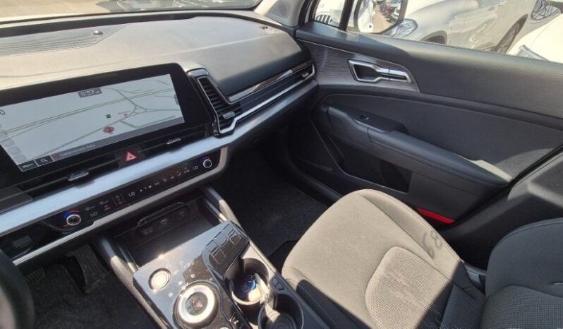 
								Kia SPORTAGE MHEV DCT STYLE 2024 completo									