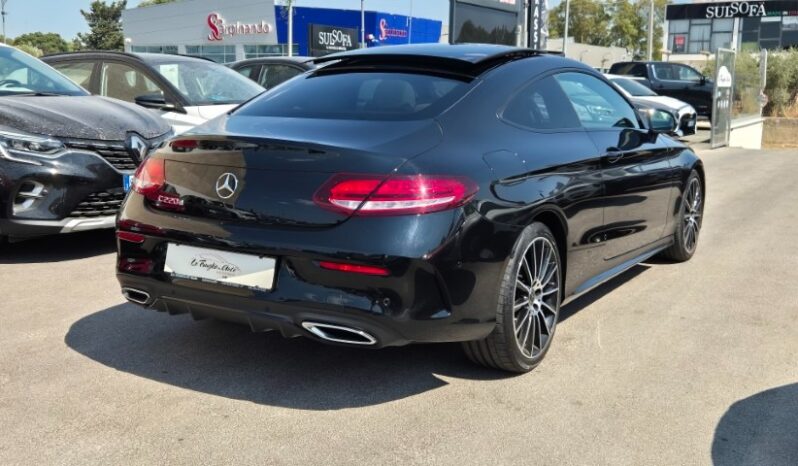 
								Mercedes C 220 D COUPE’ PREMIUM AMG TETTO APRIBILE 2018 completo									