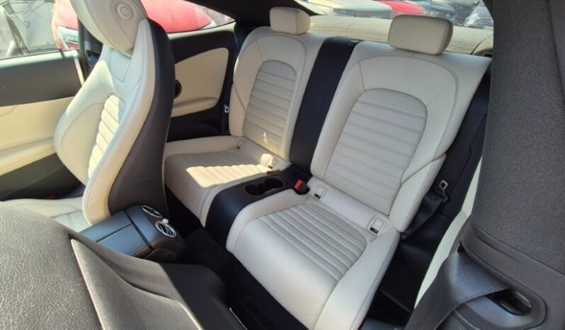 
								Mercedes C 220 D COUPE’ PREMIUM AMG TETTO APRIBILE 2018 completo									