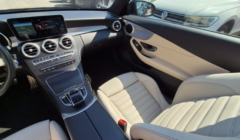 
								Mercedes C 220 D COUPE’ PREMIUM AMG TETTO APRIBILE 2018 completo									
