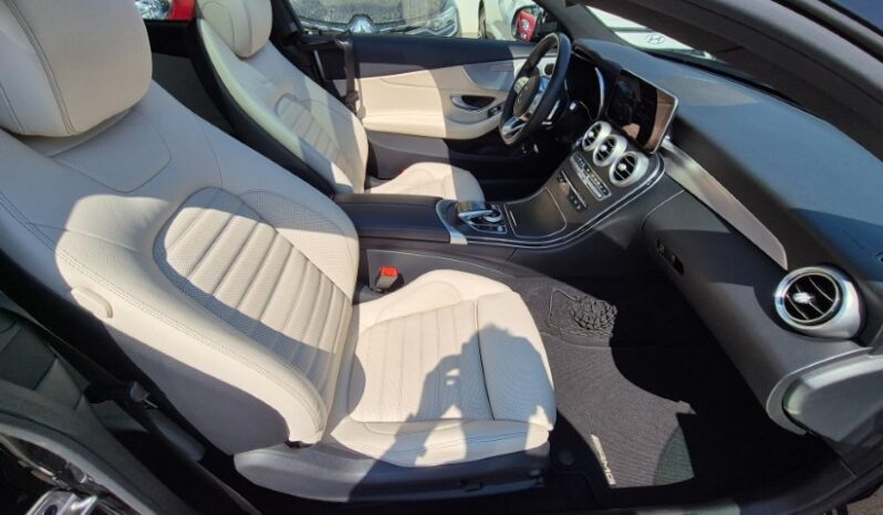 
								Mercedes C 220 D COUPE’ PREMIUM AMG TETTO APRIBILE 2018 completo									