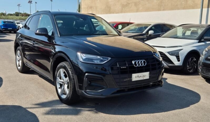 
								Audi Q5 40 TDI QUATTRO MHEV BUSINESS ADV. 2021 completo									