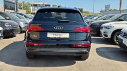 
										Audi Q5 40 TDI QUATTRO MHEV BUSINESS ADV. 2021 completo									