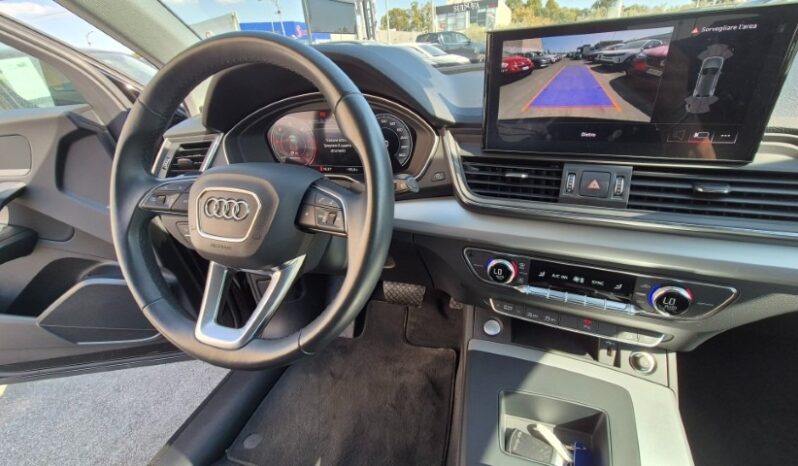 
								Audi Q5 40 TDI QUATTRO MHEV BUSINESS ADV. 2021 completo									