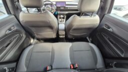 
										Jeep AVENGER ALTITUDE 2024 completo									