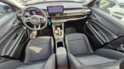 
										Jeep AVENGER ALTITUDE 2024 completo									