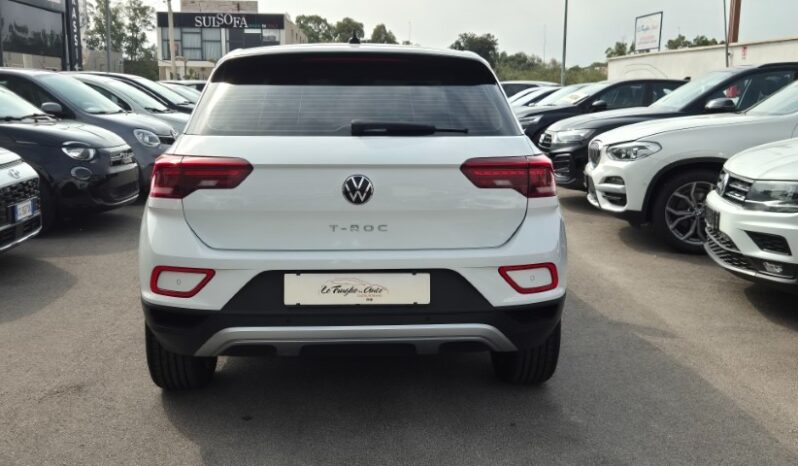
								Volkswagen T-ROC TSI LIFE 2023 completo									
