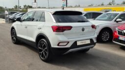 
										Volkswagen T-ROC TSI LIFE 2023 completo									