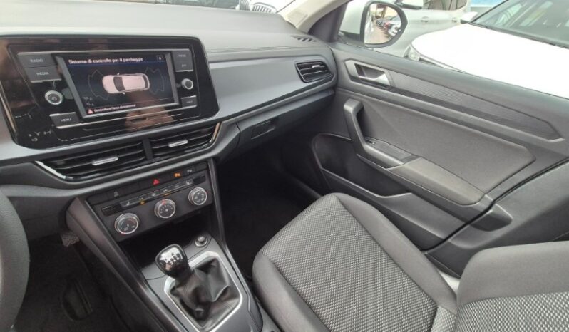 
								Volkswagen T-ROC TSI LIFE 2023 completo									